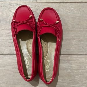 MICHAEL MICHAEL KORS SUTTON LOAFER size 6